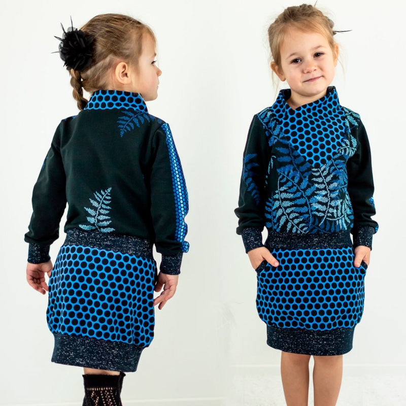Niela's und Phia's Kragenzauberkleid