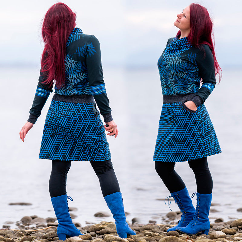Niela's und Phia's Kragenzauberkleid